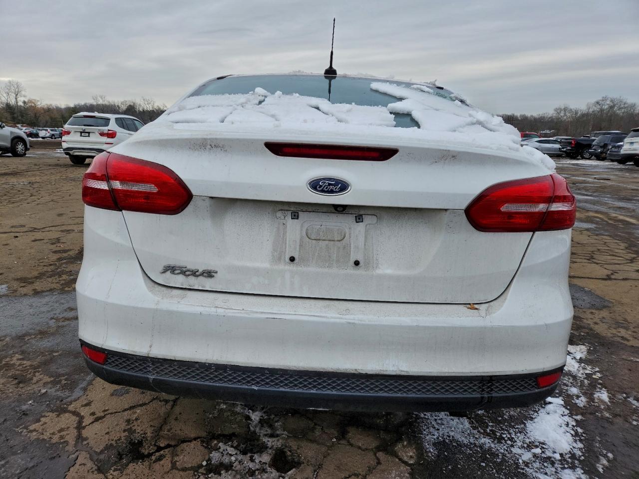 2015 FORD FOCUS S photo 6