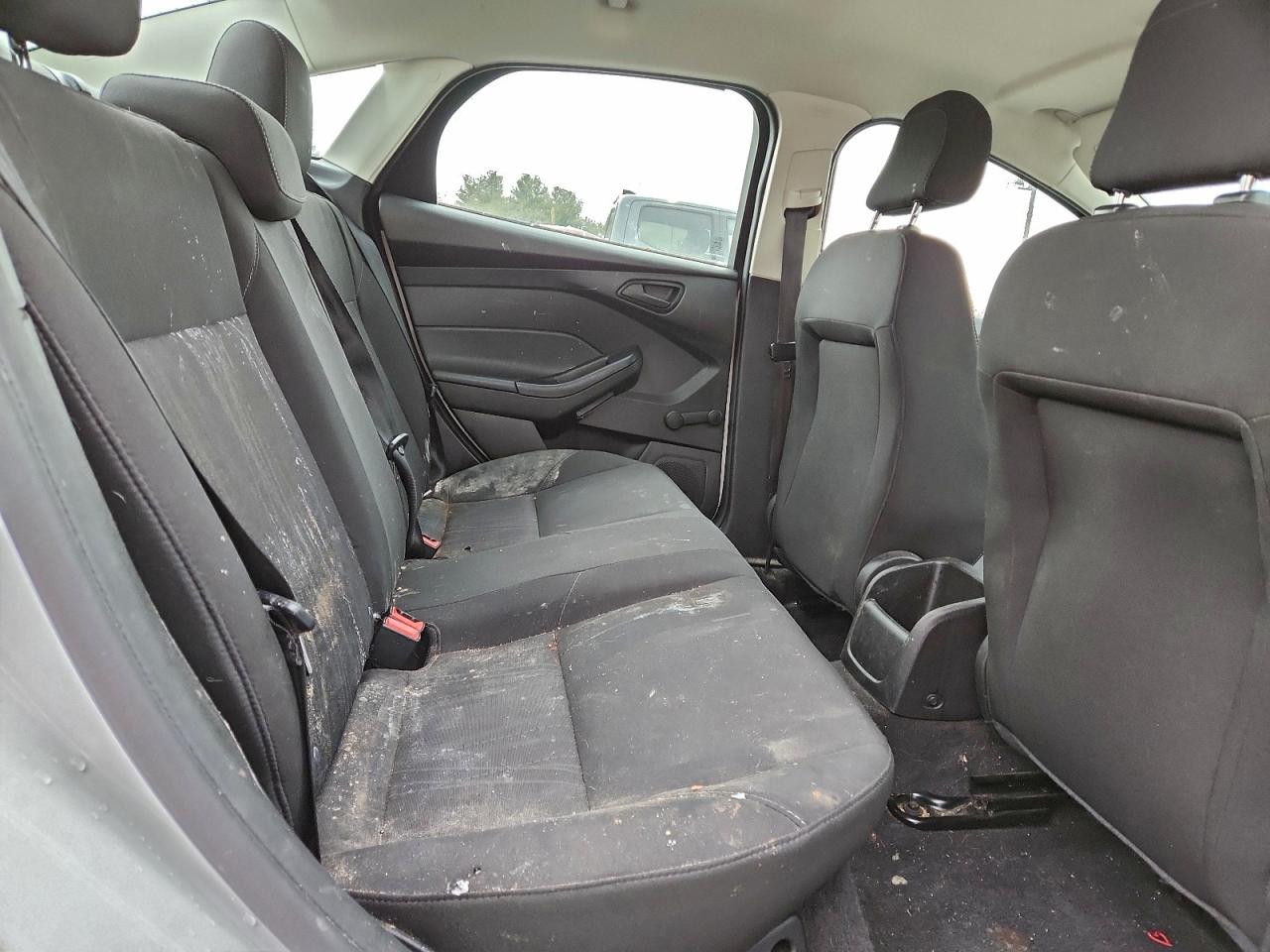 2015 FORD FOCUS S photo 10