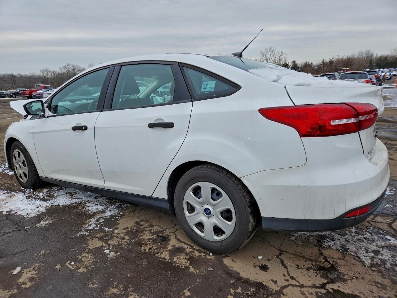 2015 FORD FOCUS S photo 2