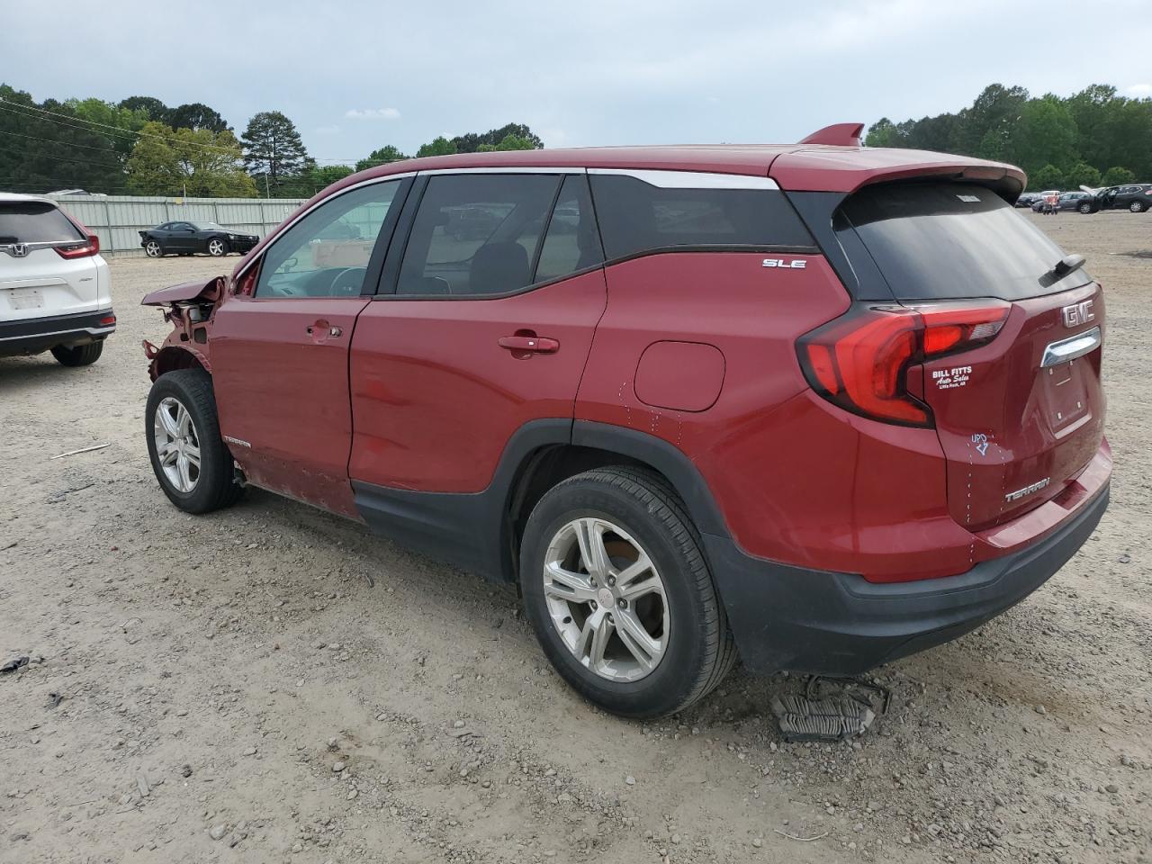 2019 GMC TERRAIN SLE photo 2