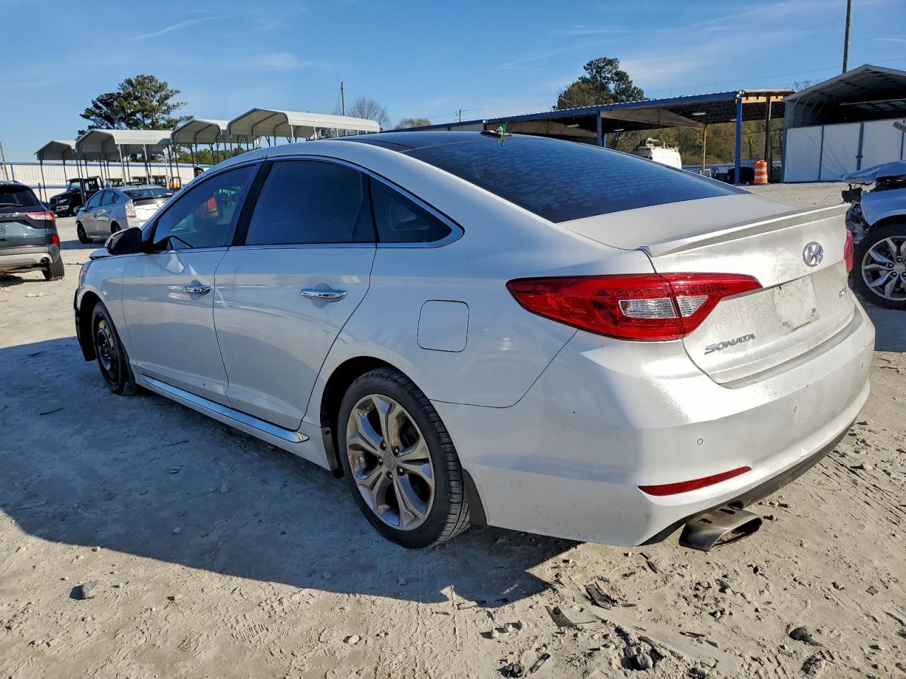 2015 HYUNDAI SONATA SPORT photo 2