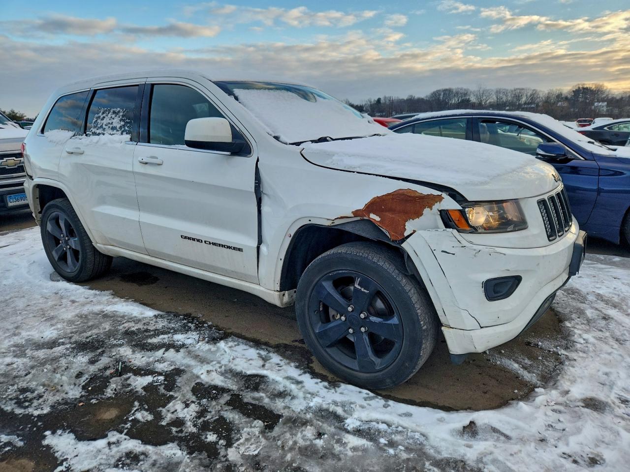 2015 JEEP GRAND CHEROKEE LAREDO photo 4