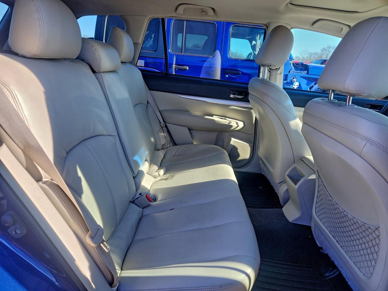 2011 SUBARU OUTBACK 2.5I PREMIUM photo 10