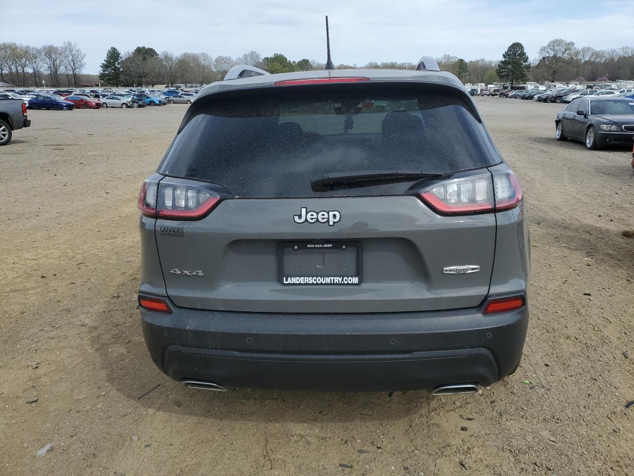 2021 JEEP CHEROKEE LATITUDE LUX photo 6