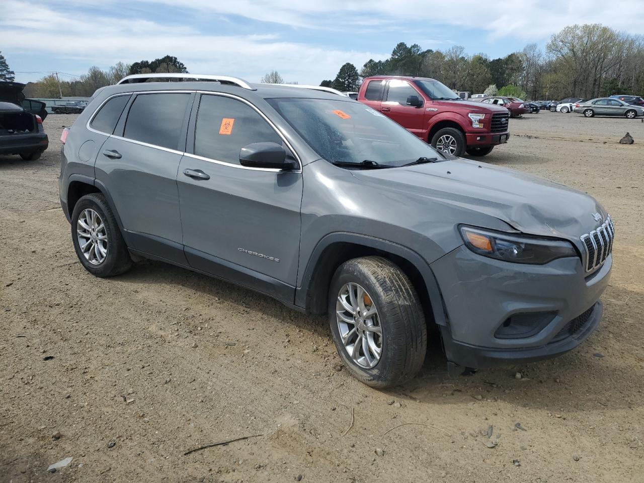 2021 JEEP CHEROKEE LATITUDE LUX photo 4