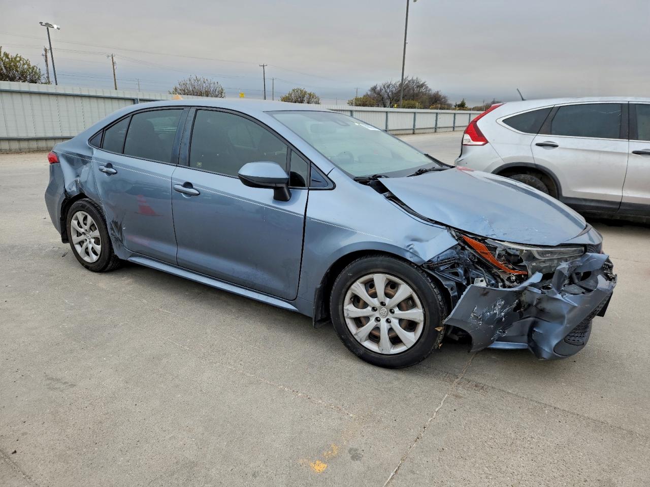 2020 TOYOTA COROLLA LE photo 4