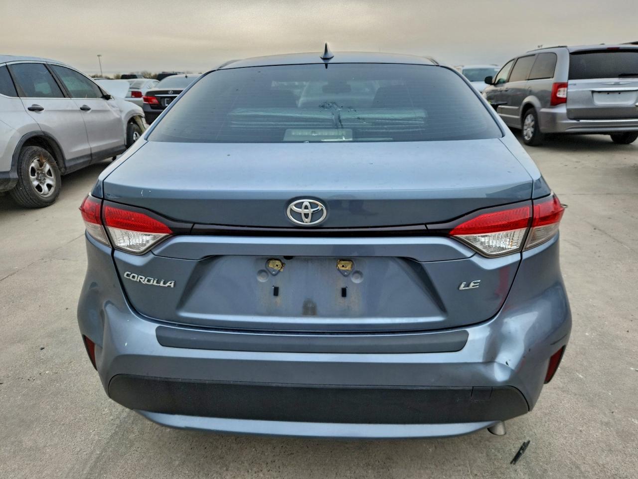 2020 TOYOTA COROLLA LE photo 6
