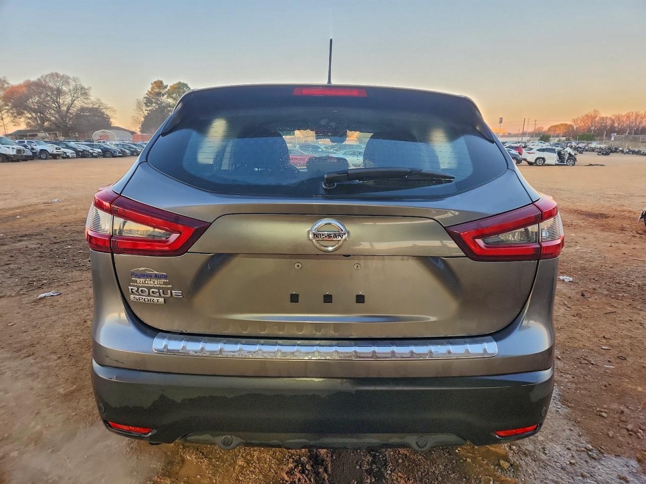 2020 NISSAN ROGUE SPORT S photo 6