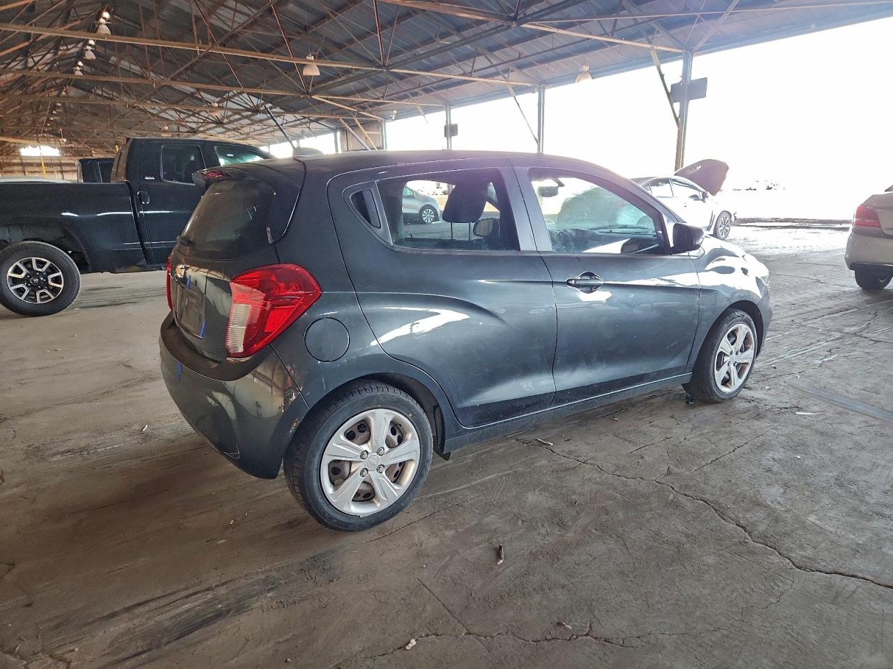 2019 CHEVROLET SPARK LS photo 3