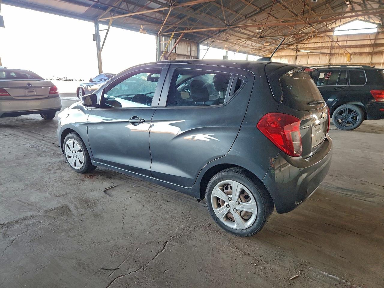 2019 CHEVROLET SPARK LS photo 2