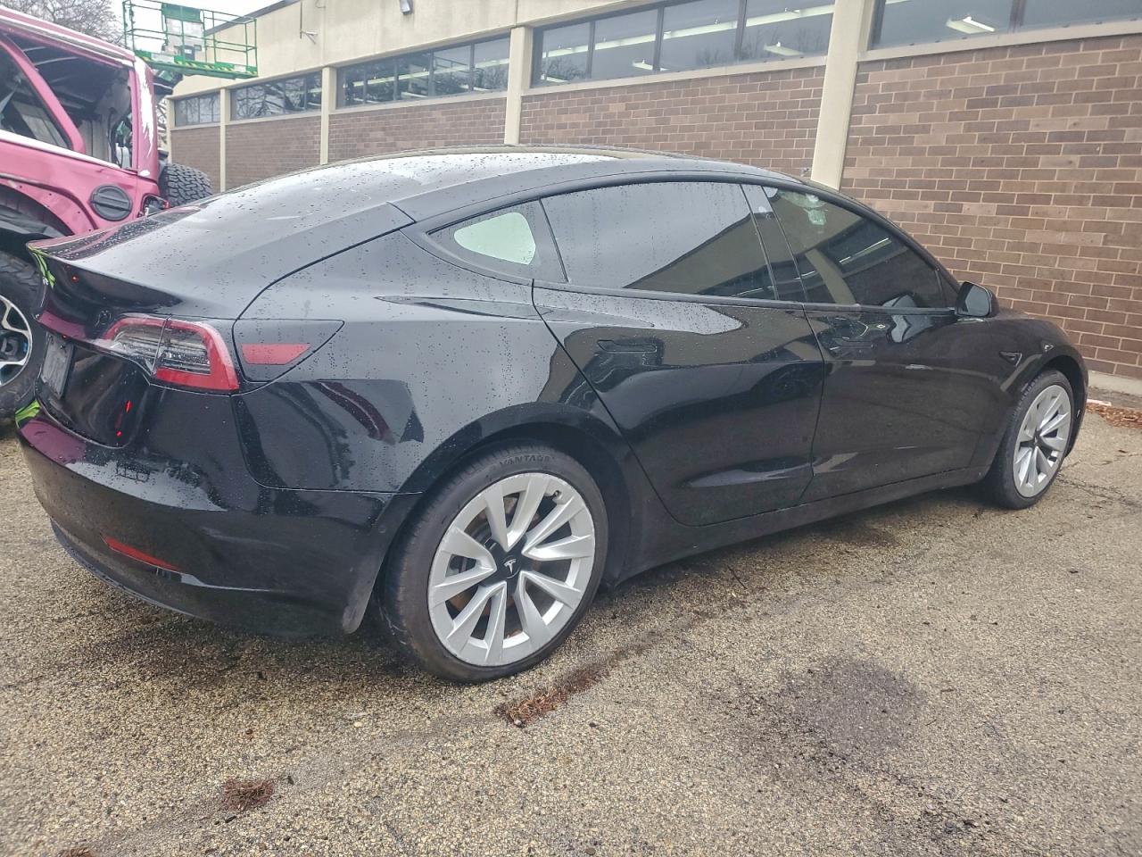 2022 TESLA MODEL 3 photo 3