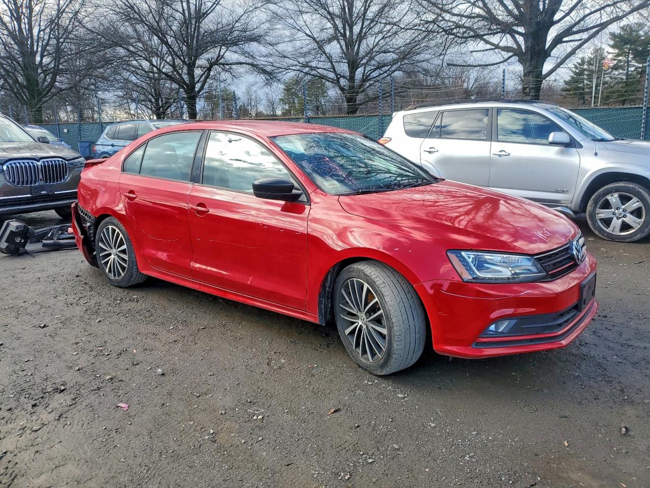 2017 VOLKSWAGEN JETTA SPORT photo 4