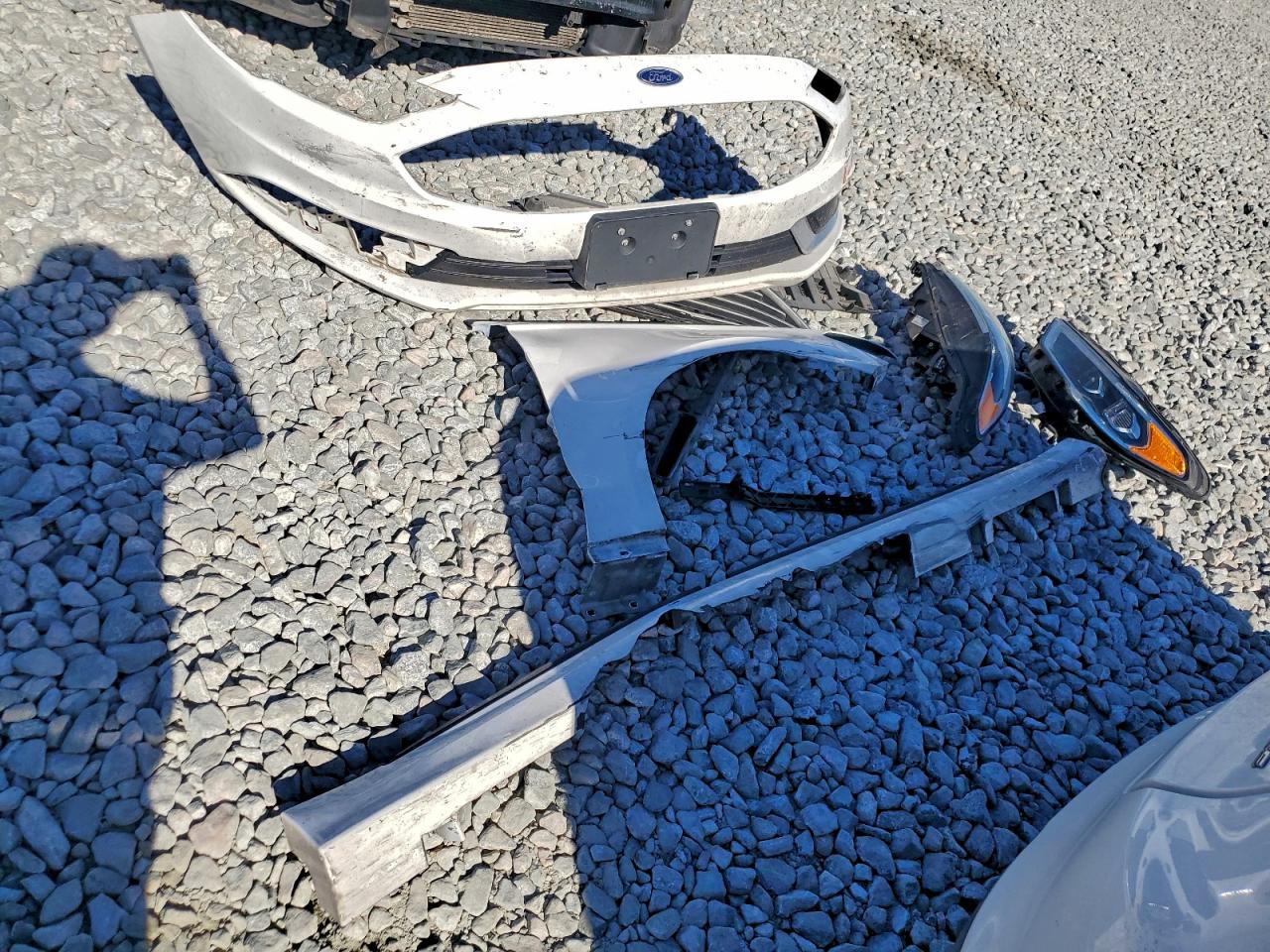 2018 FORD FUSION SE PHEV photo 23