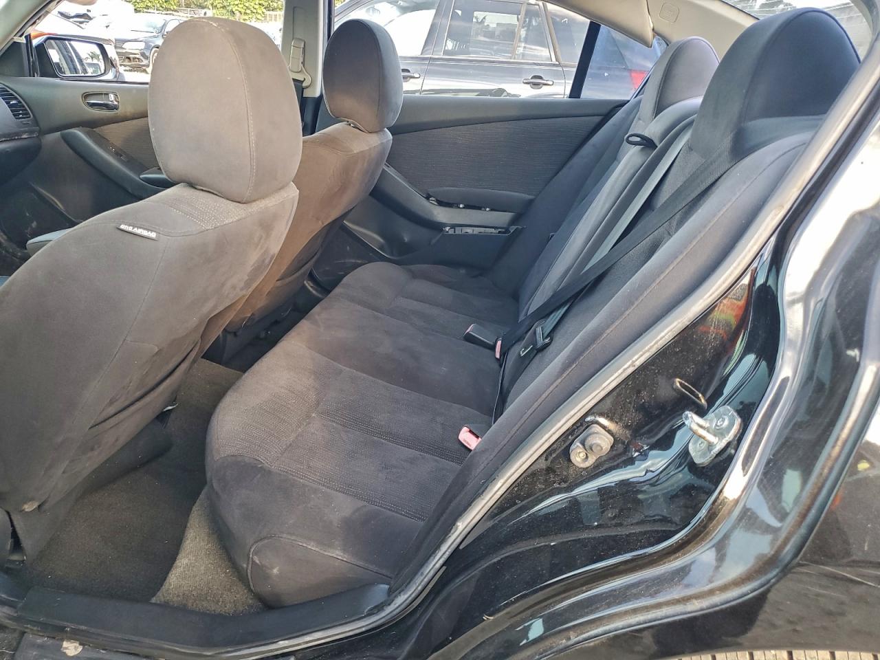 2011 NISSAN ALTIMA BASE photo 10
