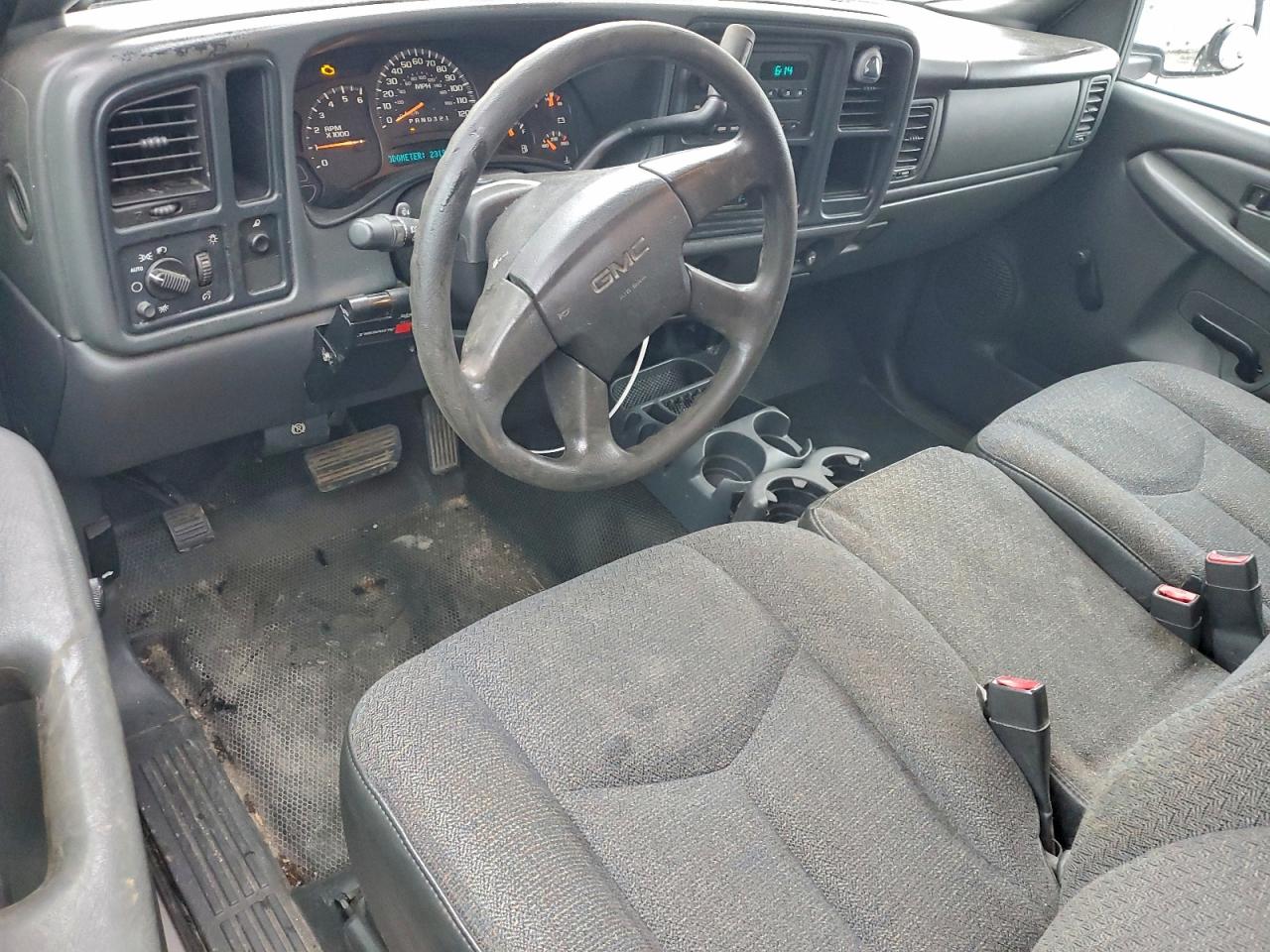2006 GMC NEW SIERRA C1500 photo 8