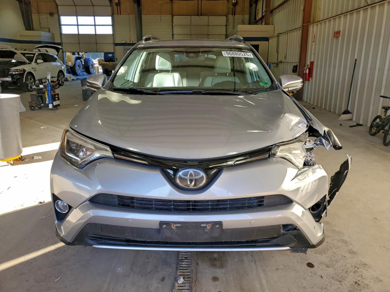 2016 TOYOTA RAV4 LIMITED photo 5