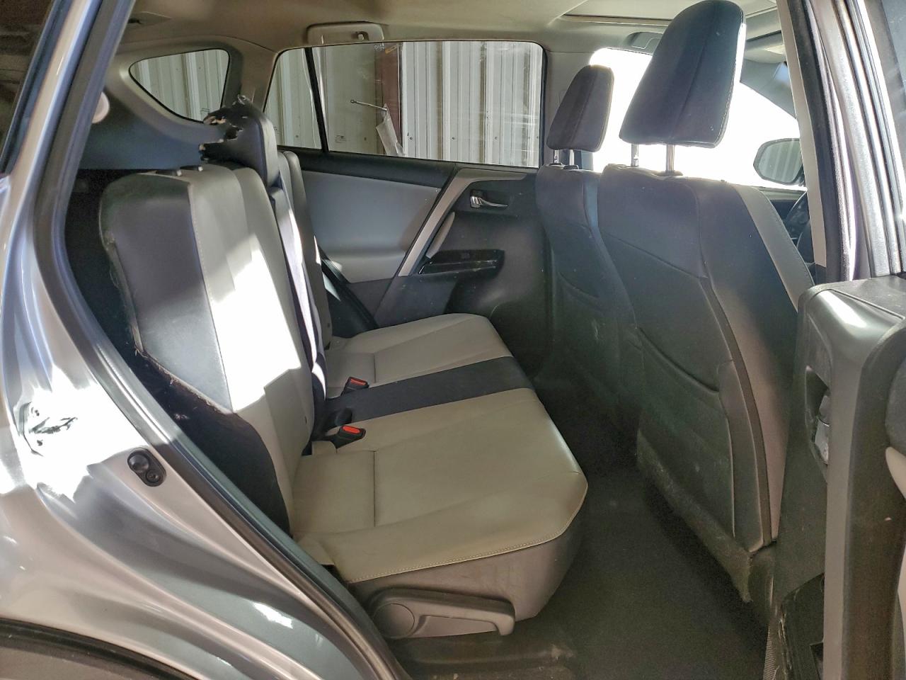 2016 TOYOTA RAV4 LIMITED photo 11