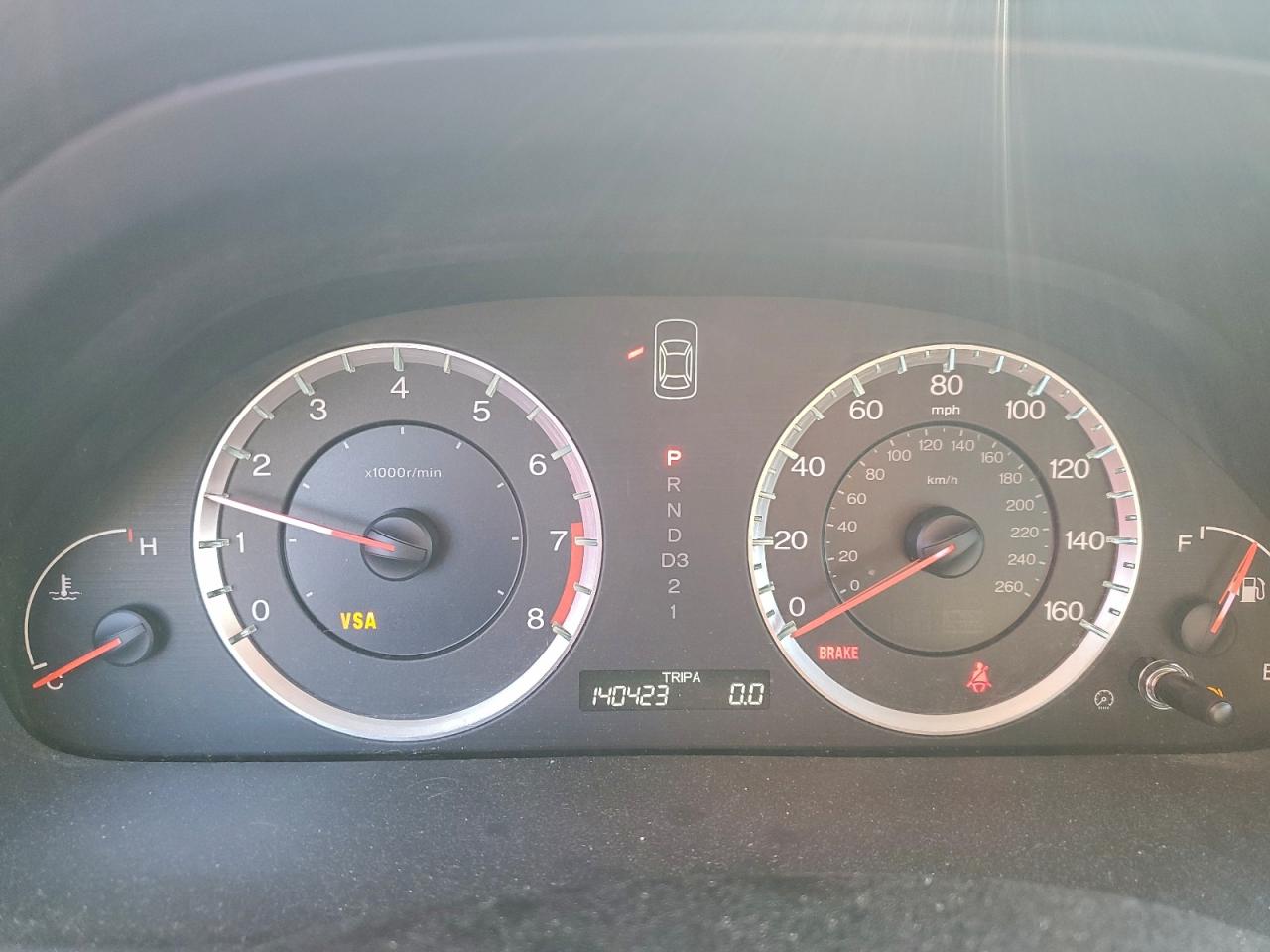 2009 HONDA ACCORD LX photo 9
