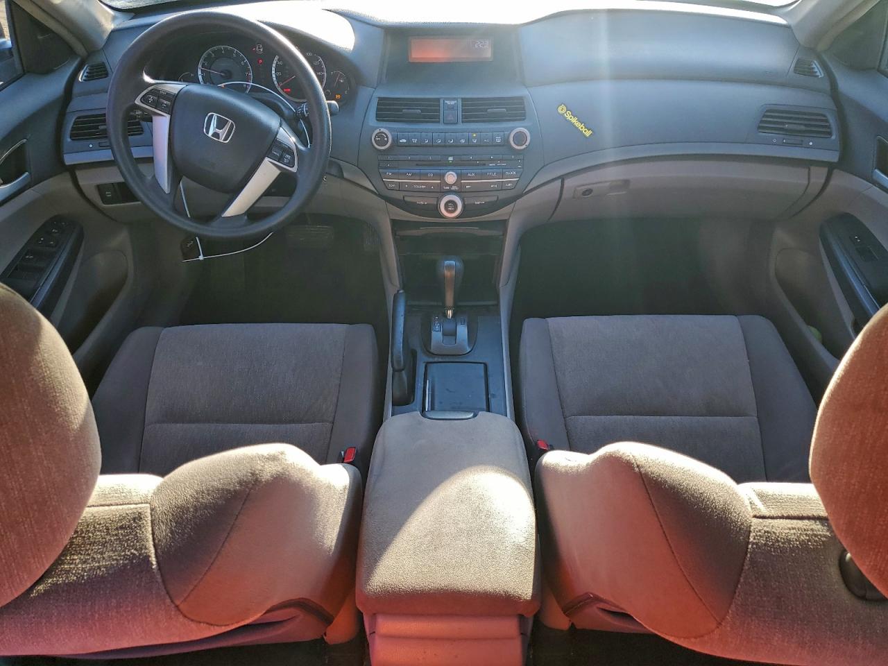 2009 HONDA ACCORD LX photo 8