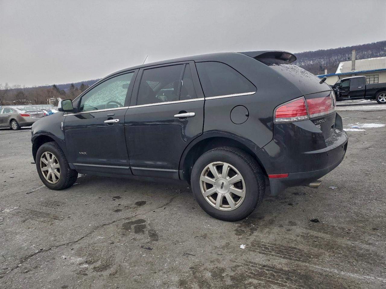 2010 LINCOLN MKX photo 2