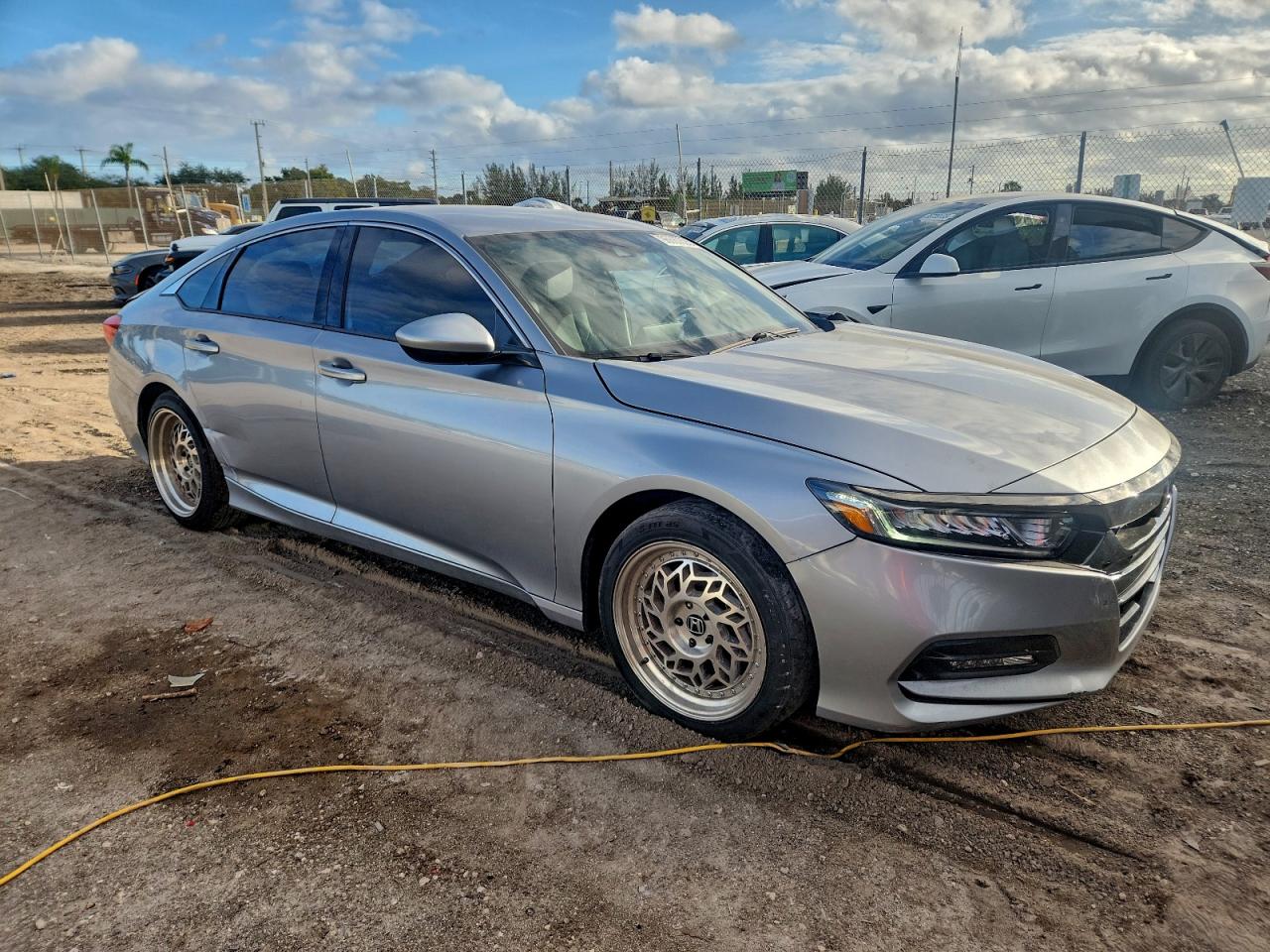 2020 HONDA ACCORD SPORT photo 4