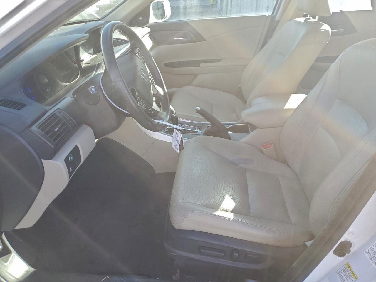2015 HONDA ACCORD TOURING HYBRID photo 7