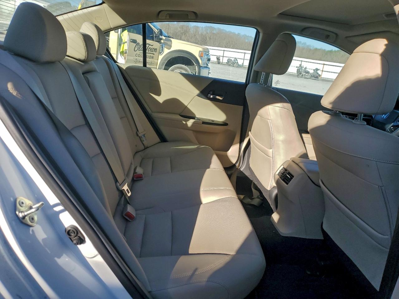 2015 HONDA ACCORD TOURING HYBRID photo 10