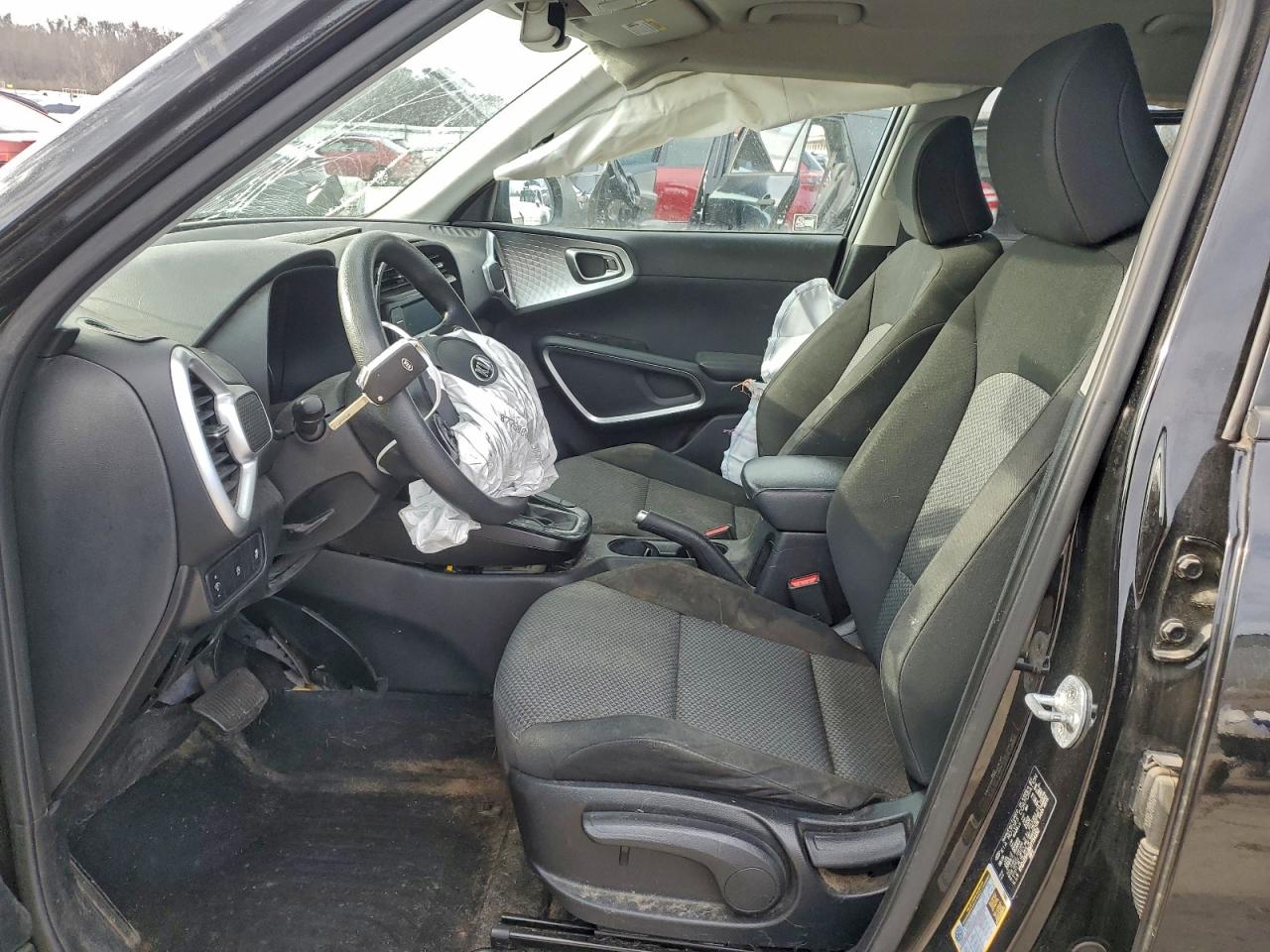 2021 KIA SOUL LX photo 13