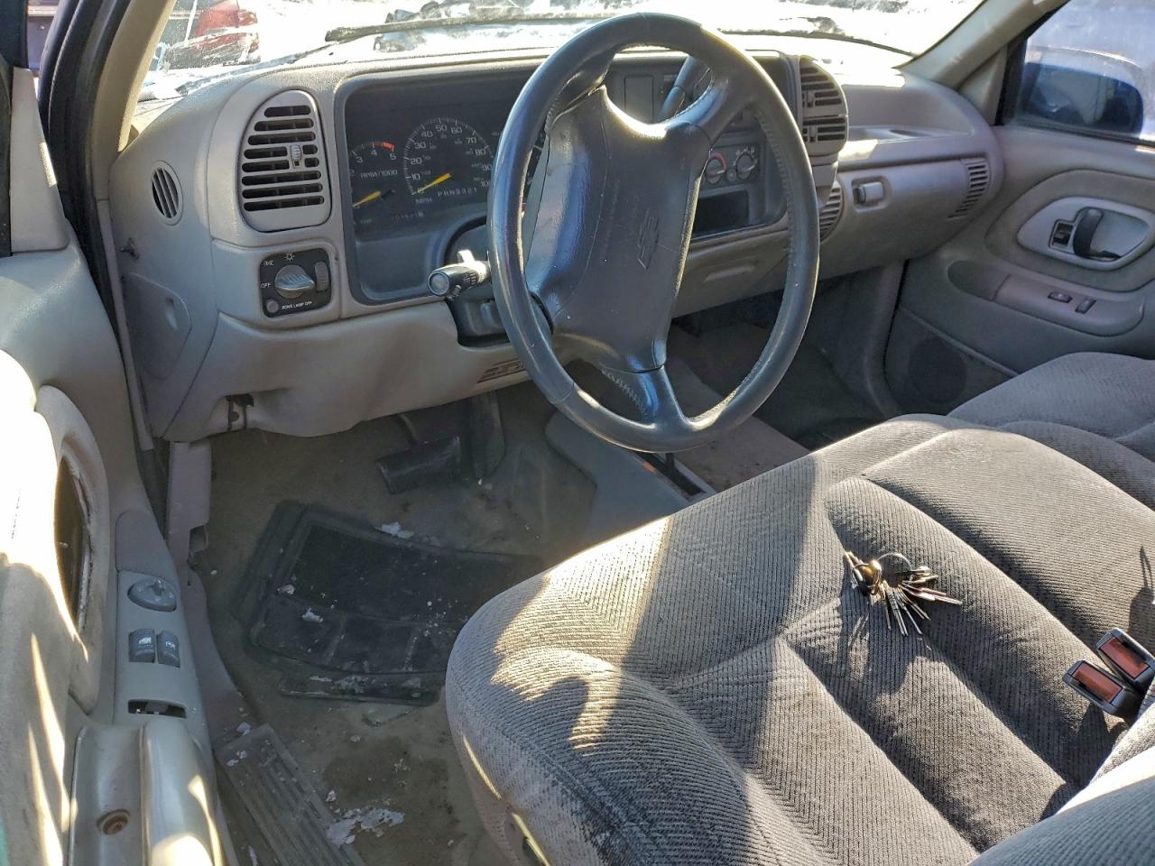 1995 CHEVROLET GMT-400 K1500 photo 8
