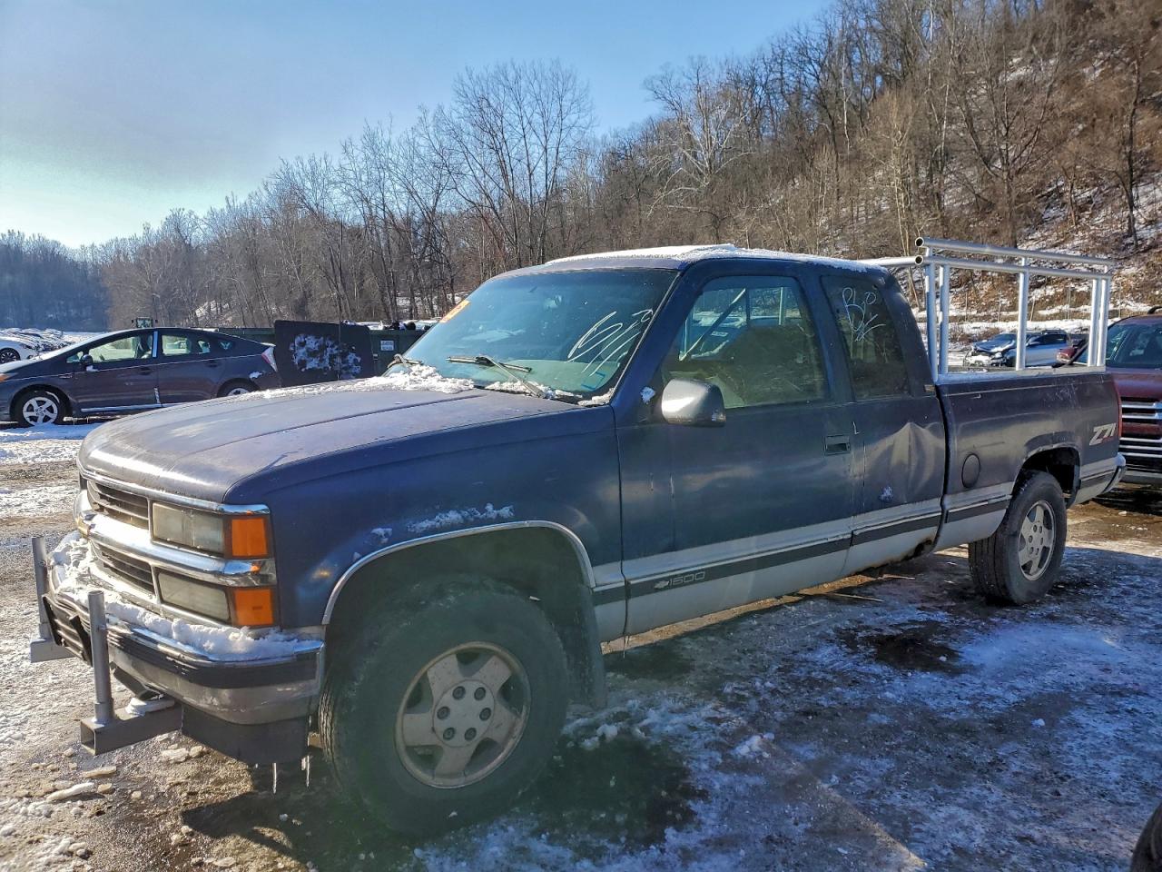 1995 CHEVROLET GMT-400 K1500 — NORMAL WEAR damage — photo 1