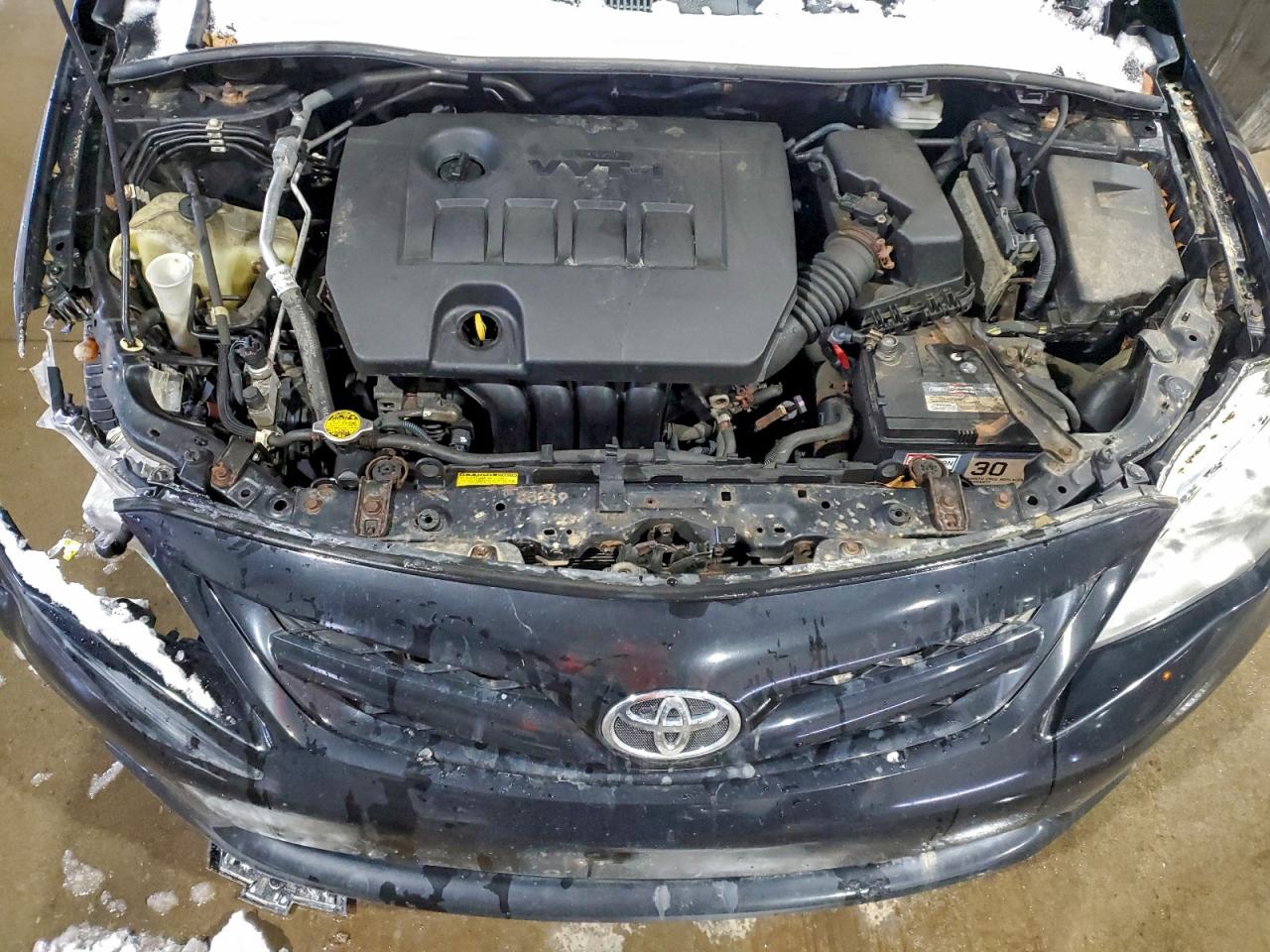 2012 TOYOTA COROLLA BASE photo 11