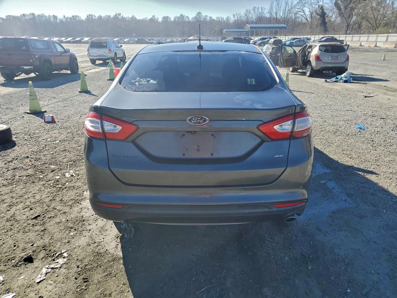 2016 FORD FUSION SE photo 6