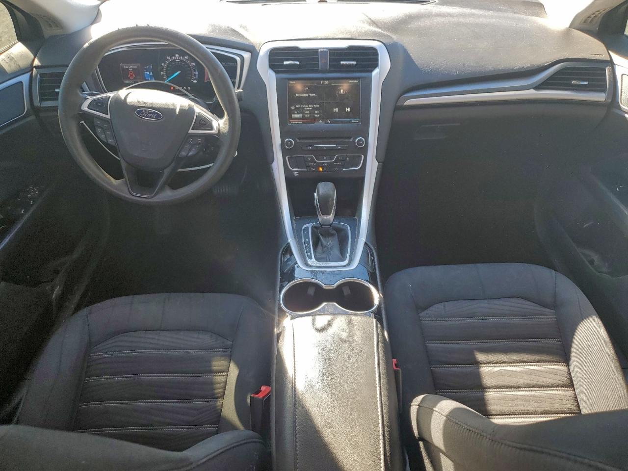 2016 FORD FUSION SE photo 8