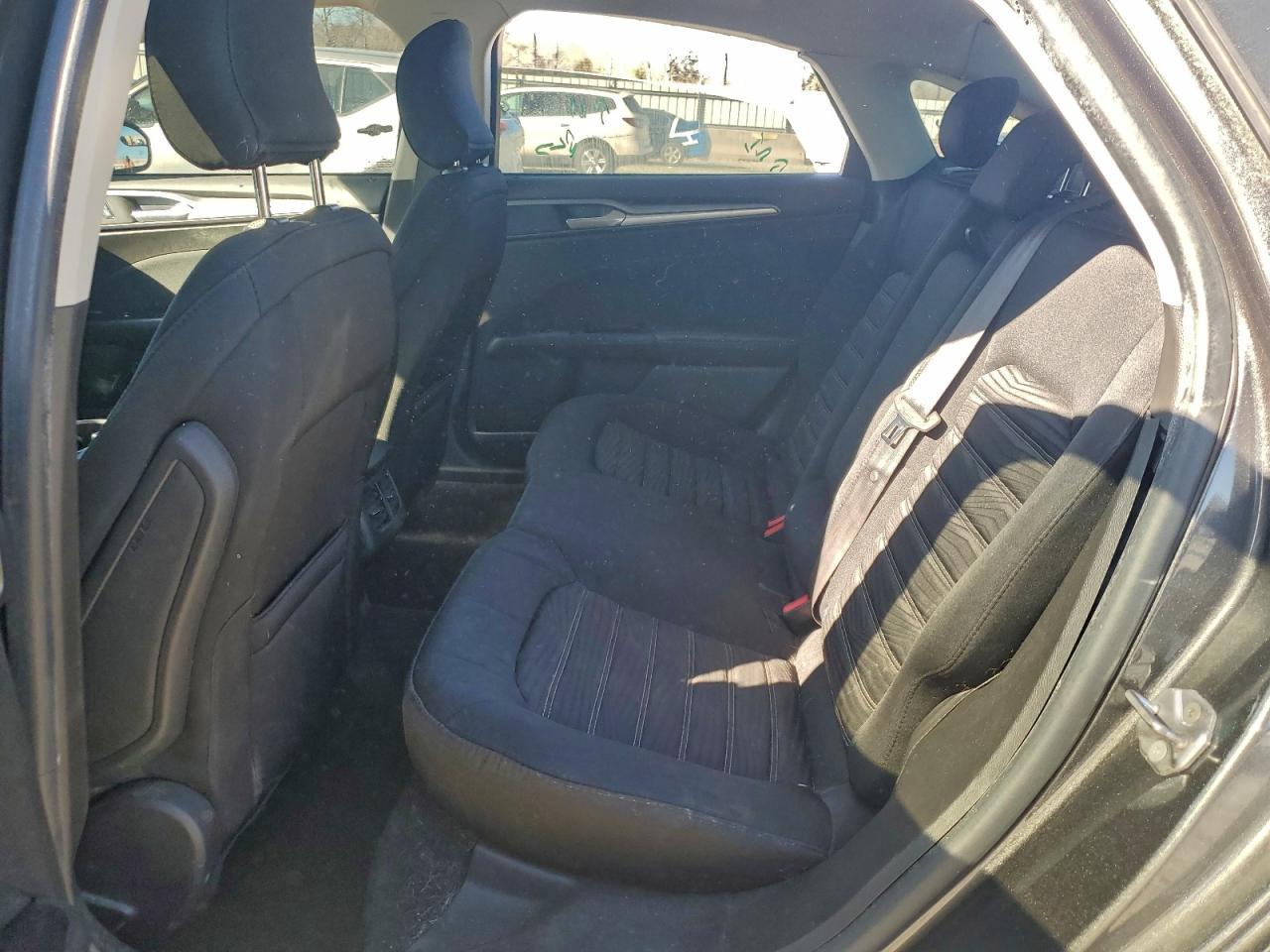 2016 FORD FUSION SE photo 10