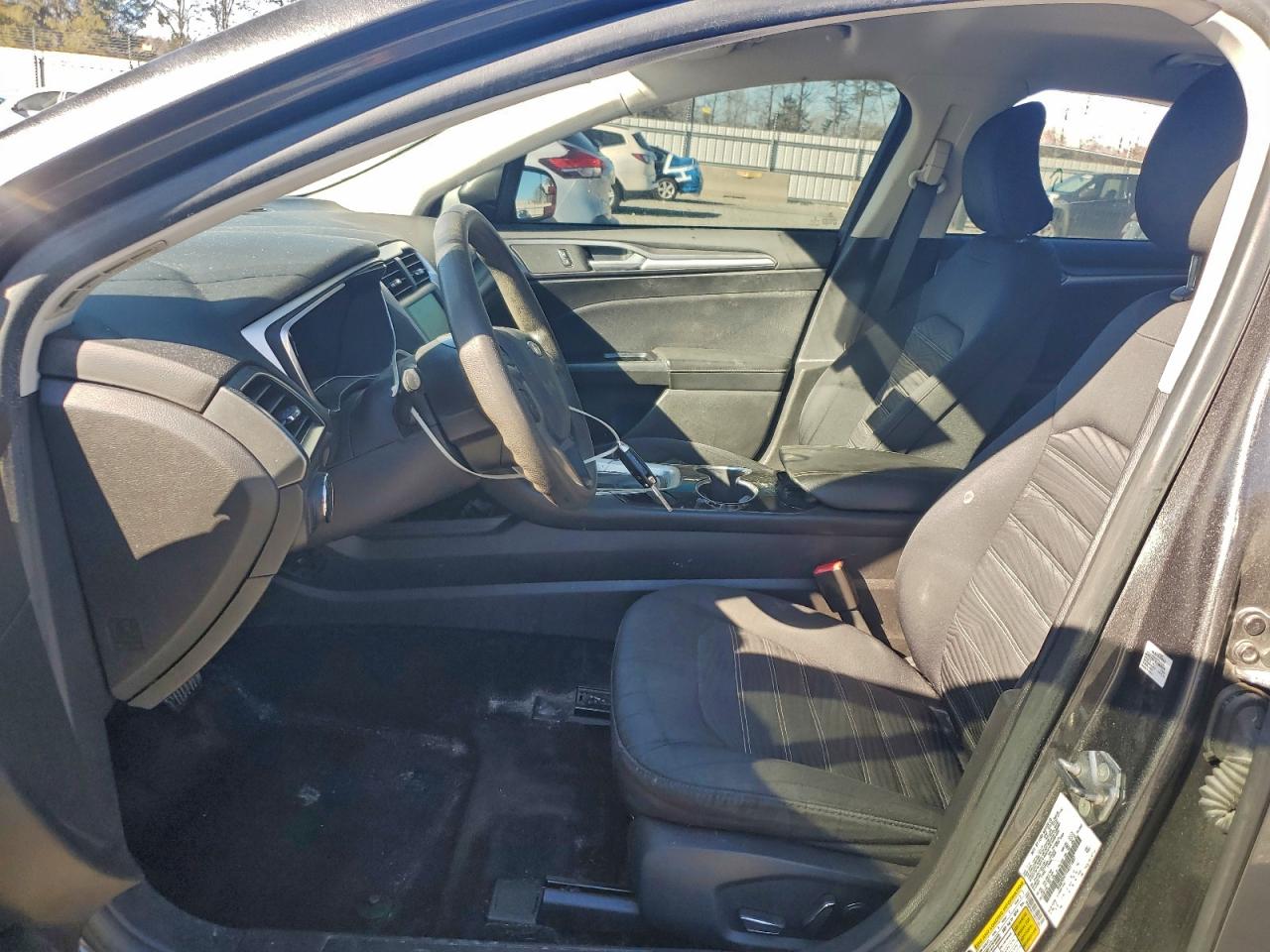 2016 FORD FUSION SE photo 7