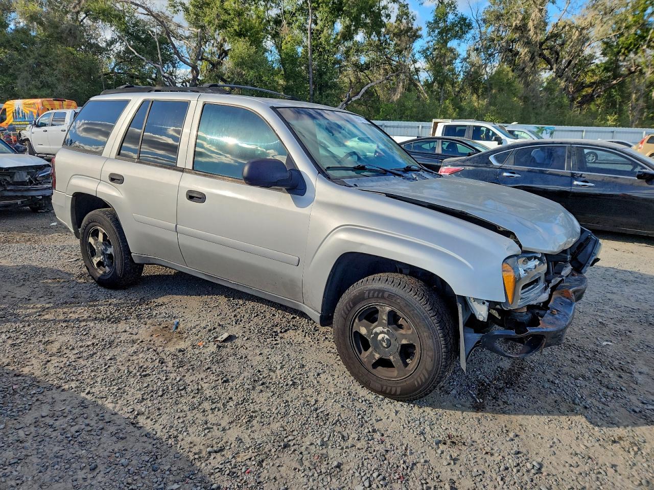 2006 CHEVROLET TRAILBLAZER LS photo 4