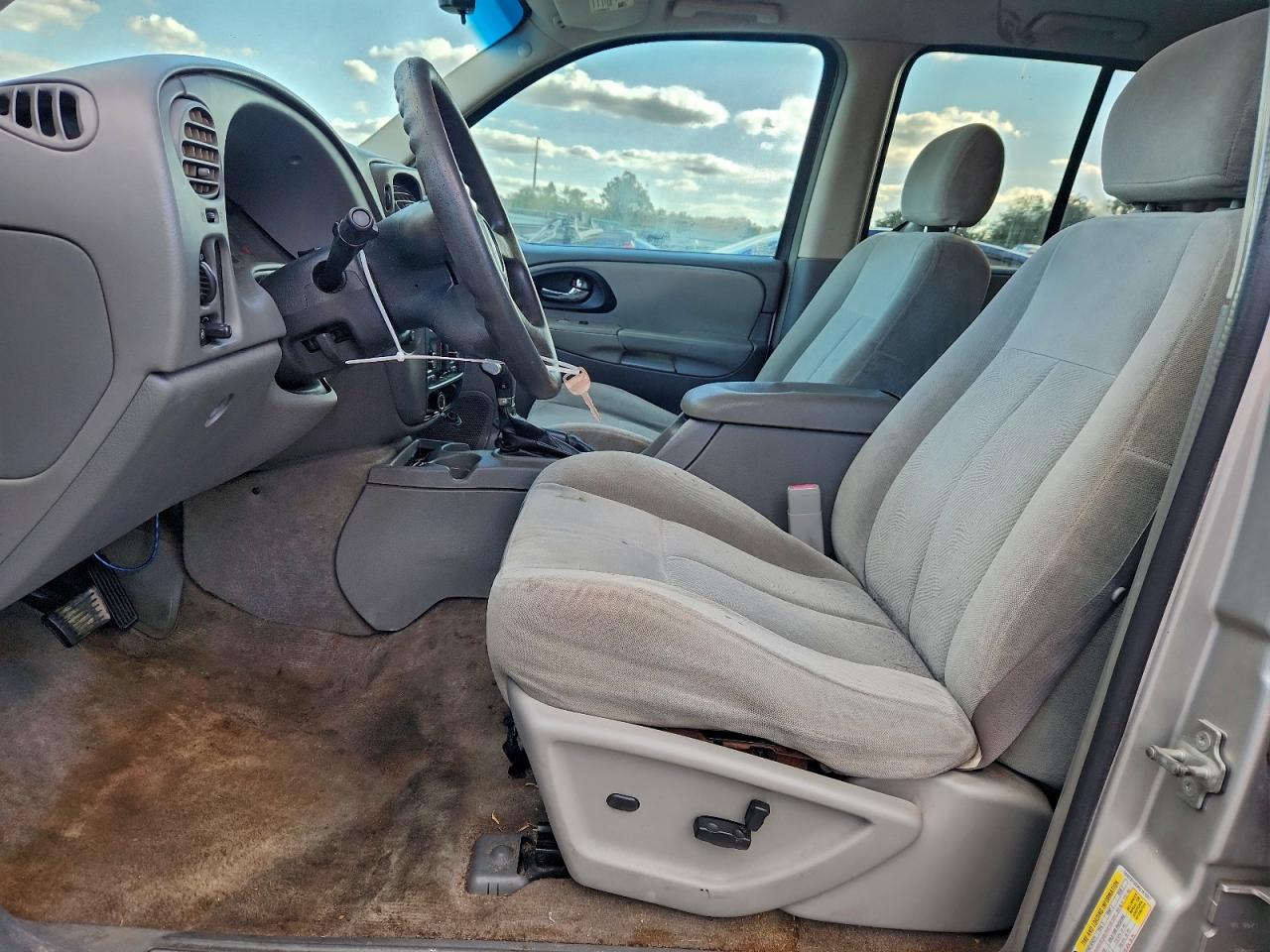 2006 CHEVROLET TRAILBLAZER LS photo 7