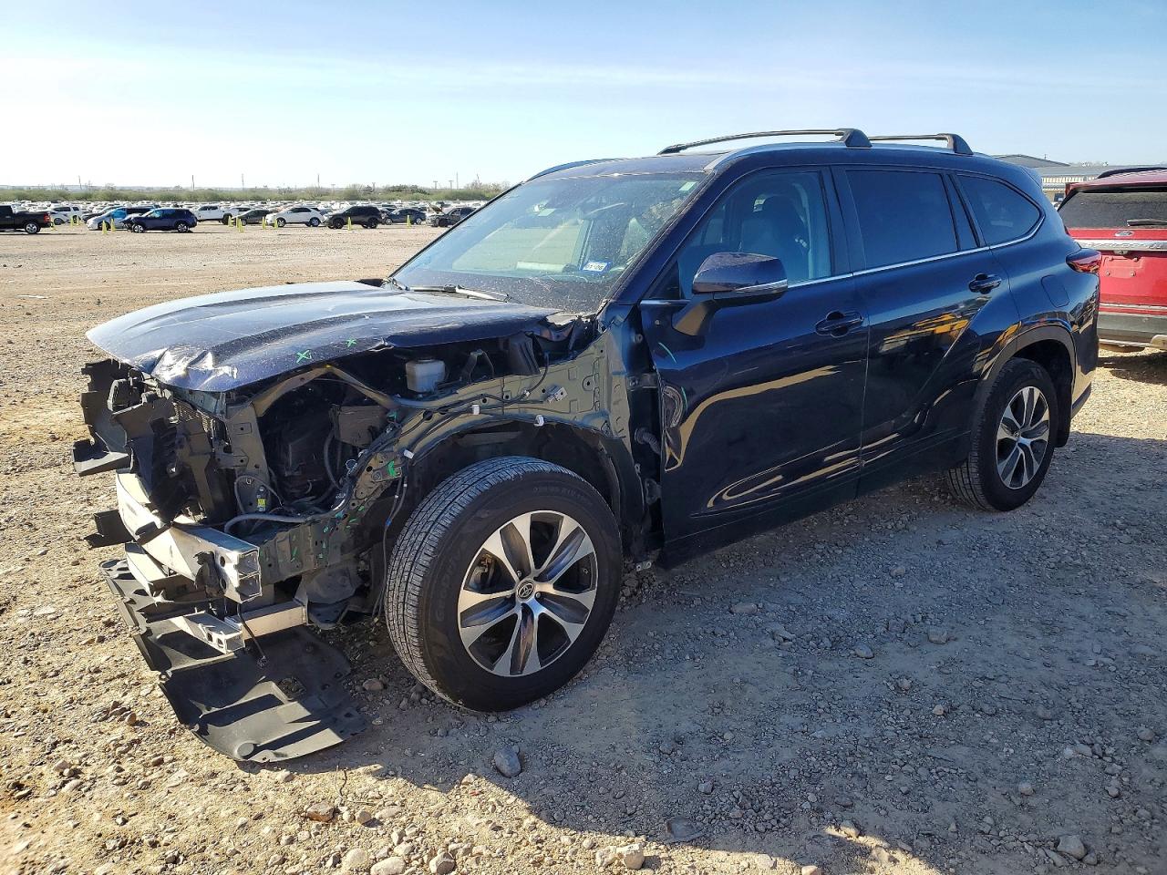 2023 TOYOTA HIGHLANDER