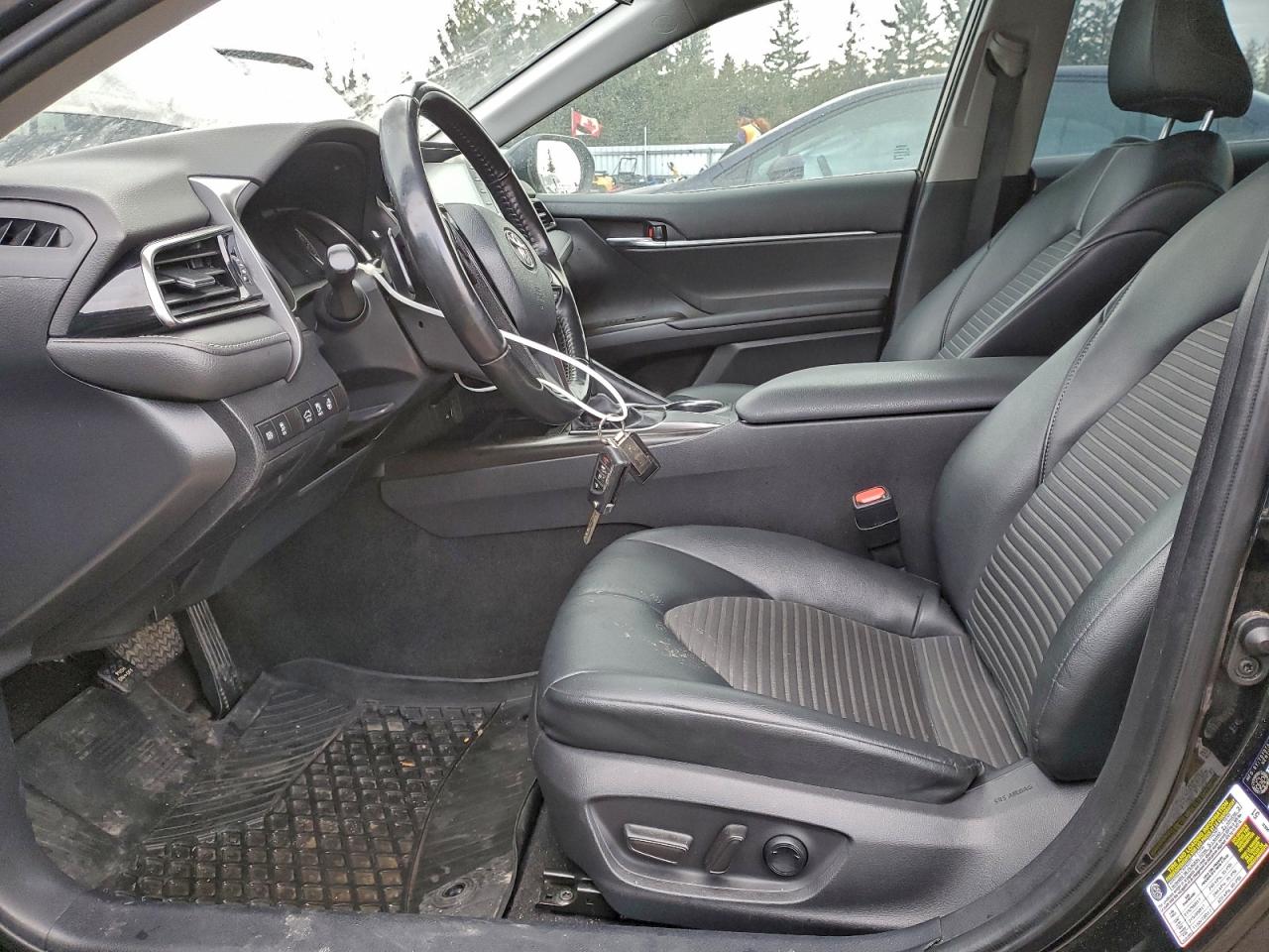 2022 TOYOTA CAMRY SE photo 7