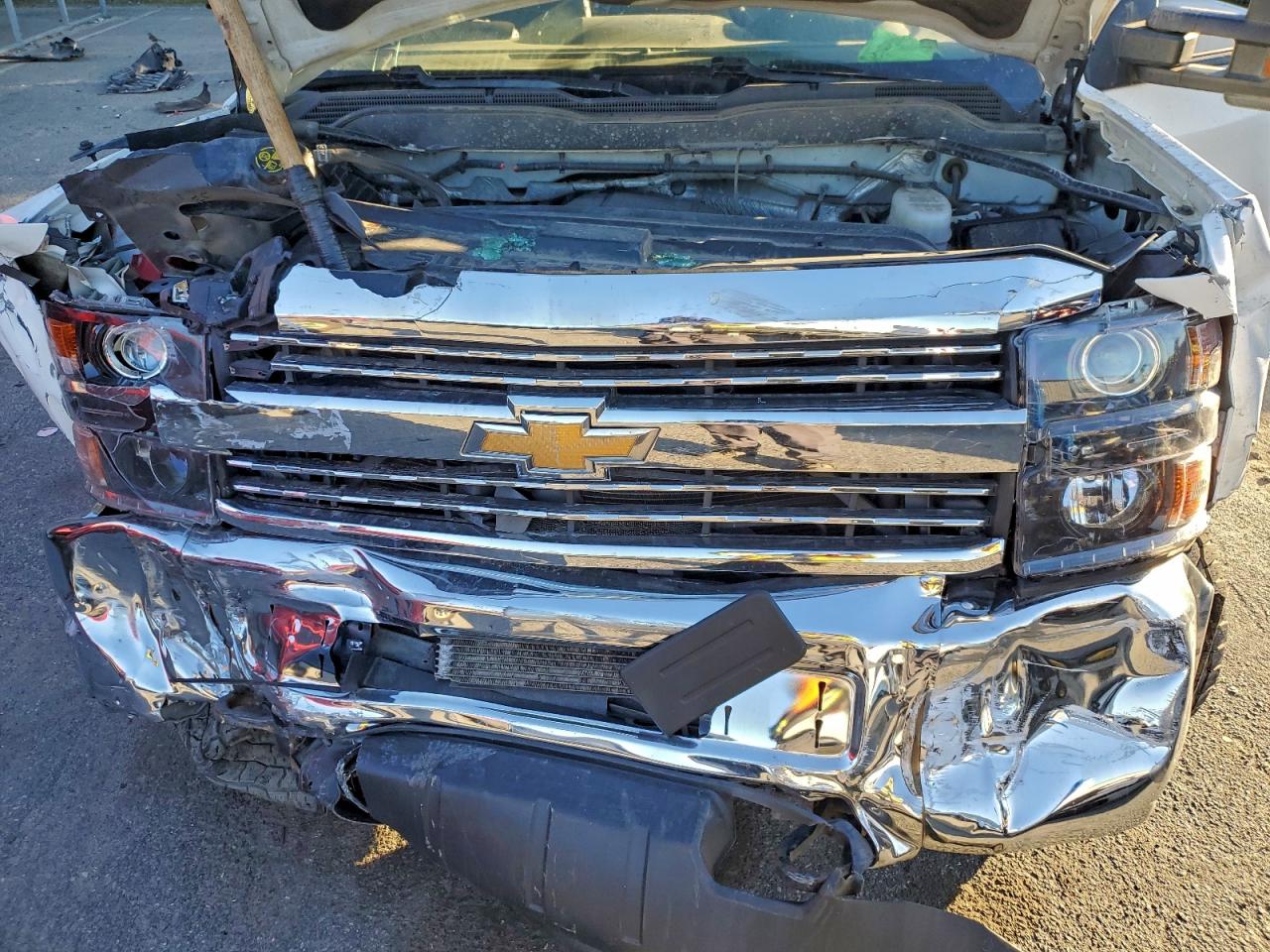 2016 CHEVROLET SILVERADO K2500 HEAVY DUTY photo 11