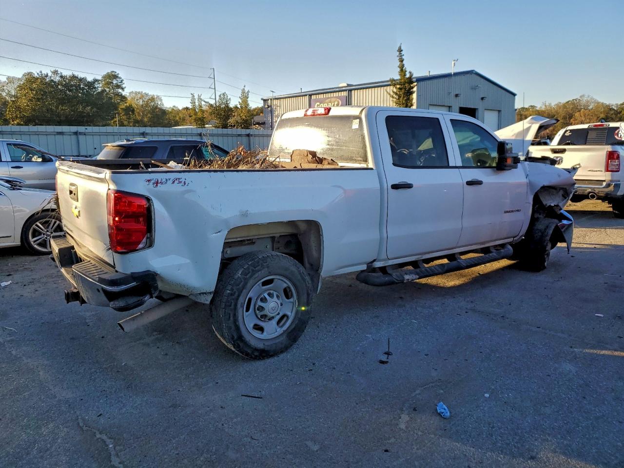 2016 CHEVROLET SILVERADO K2500 HEAVY DUTY photo 3