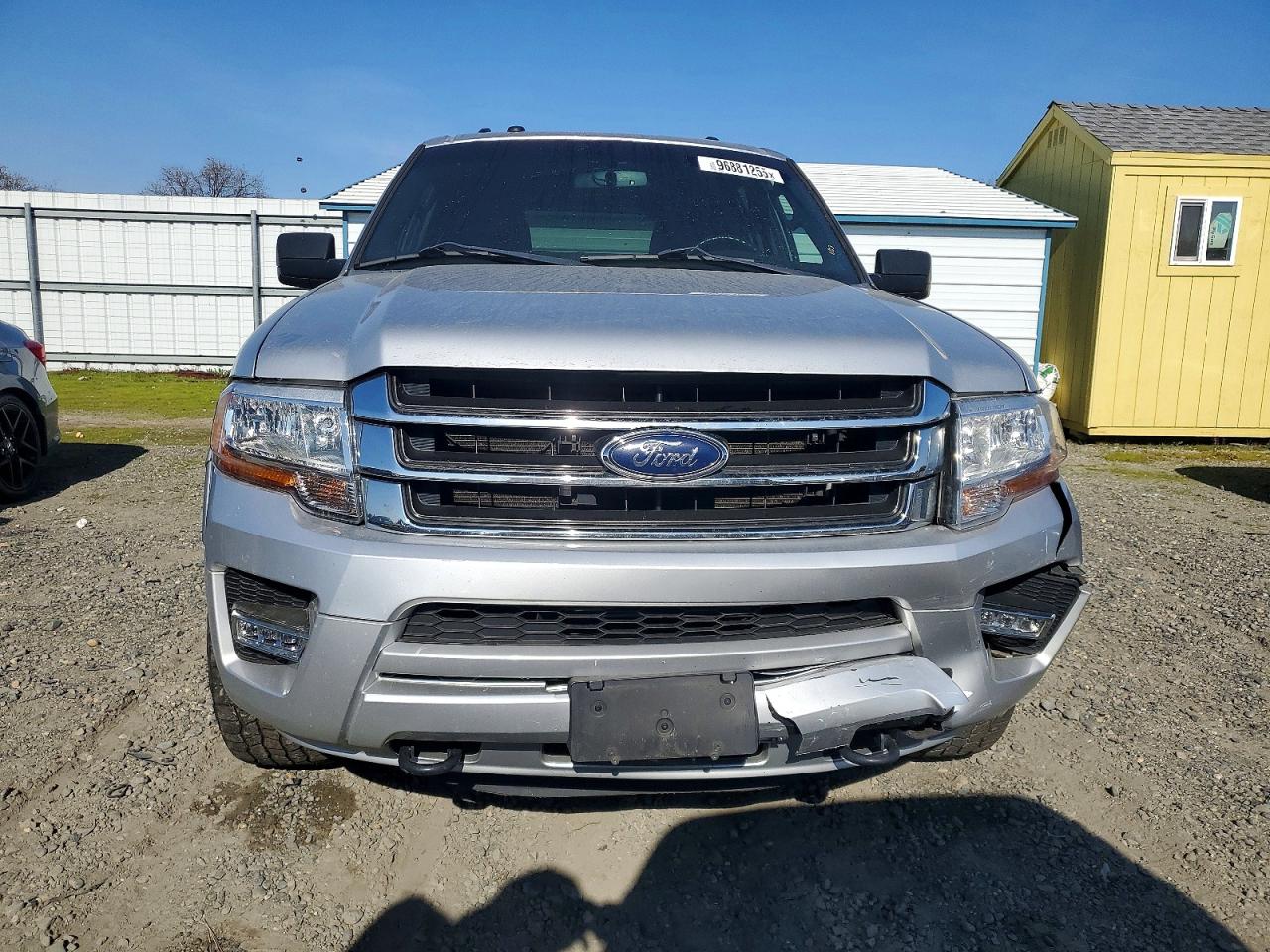 2017 FORD EXPEDITION XLT photo 5