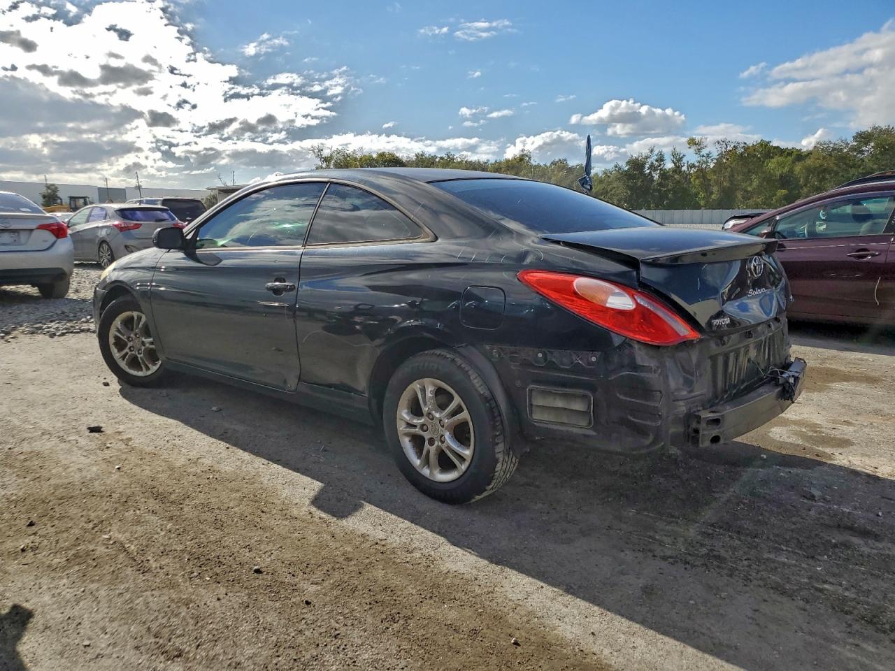 2005 TOYOTA CAMRY SOLARA SE photo 2