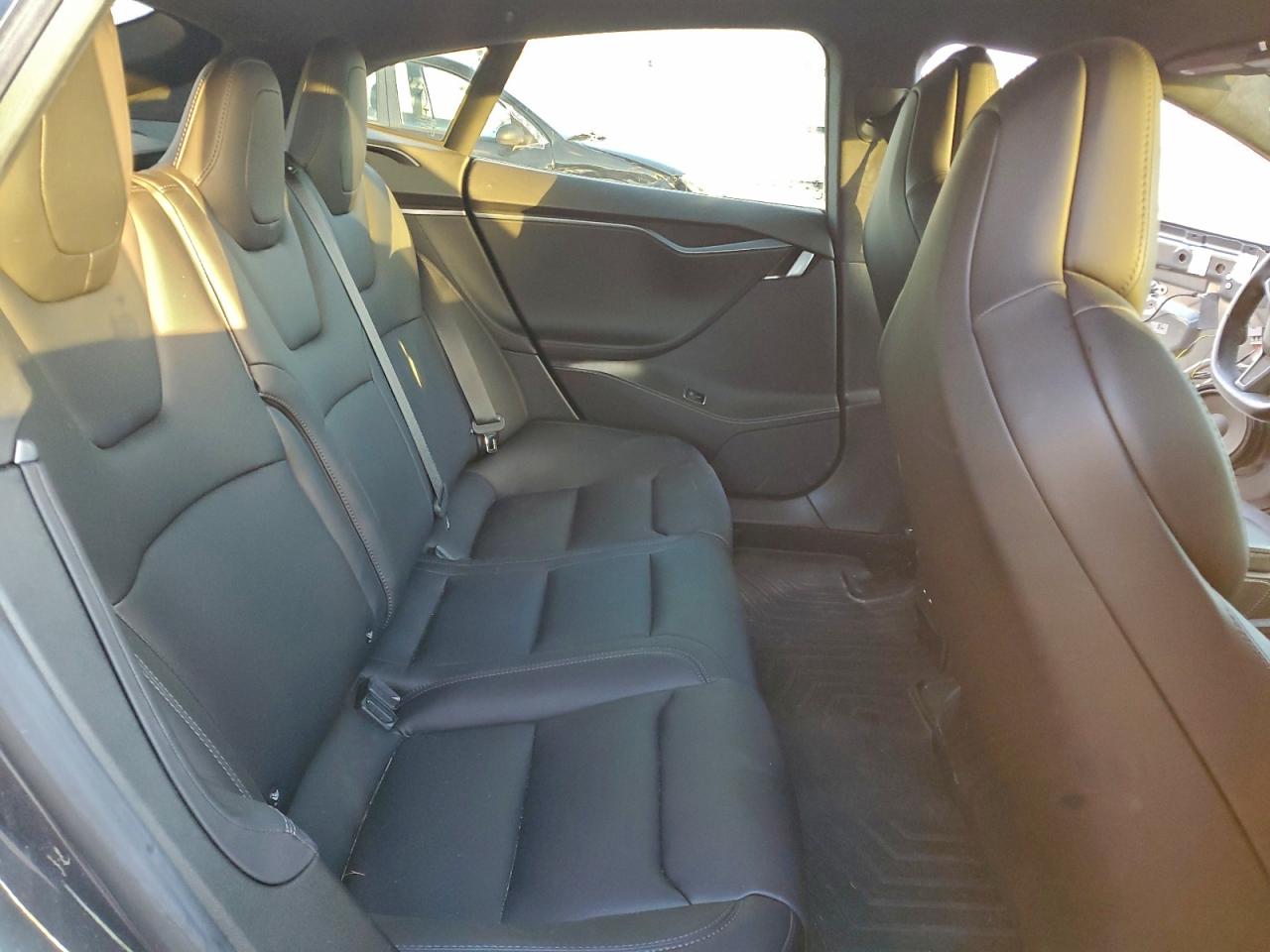 2018 TESLA MODEL S photo 10