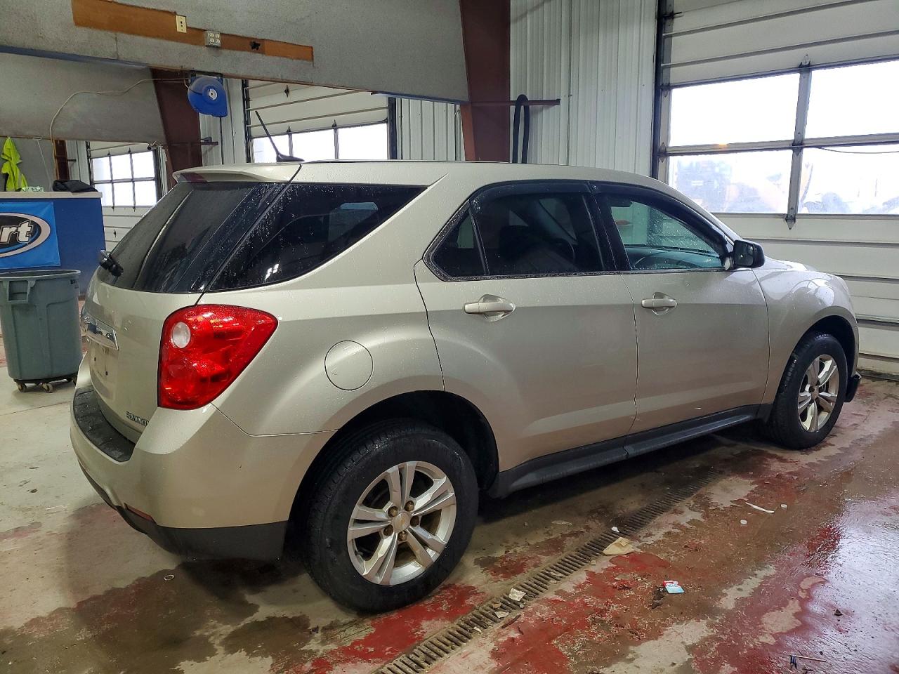 2014 CHEVROLET EQUINOX LS photo 3