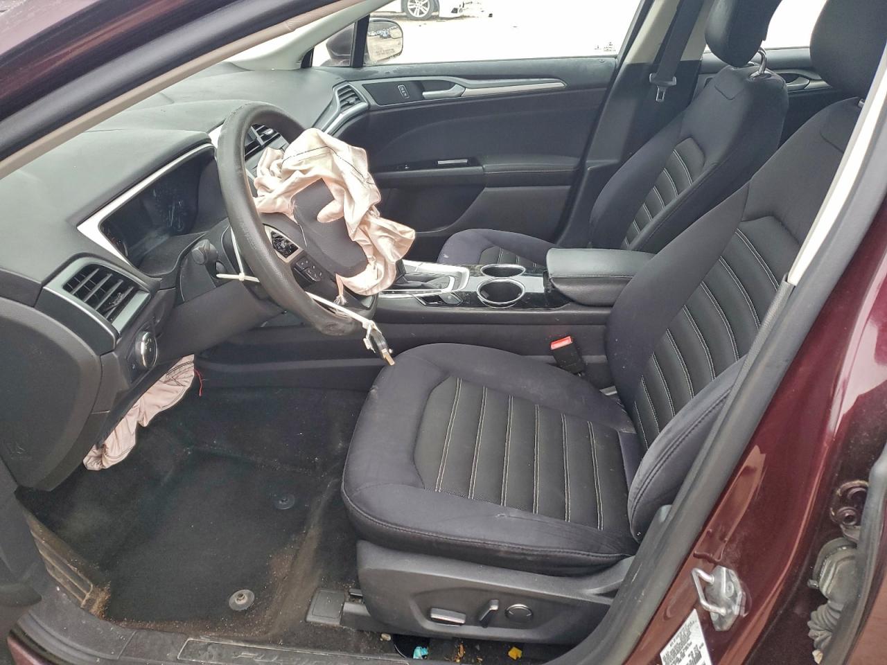 2013 FORD FUSION SE photo 7