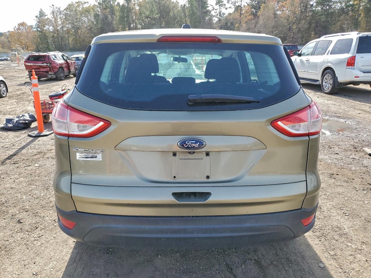 2014 FORD ESCAPE S photo 6