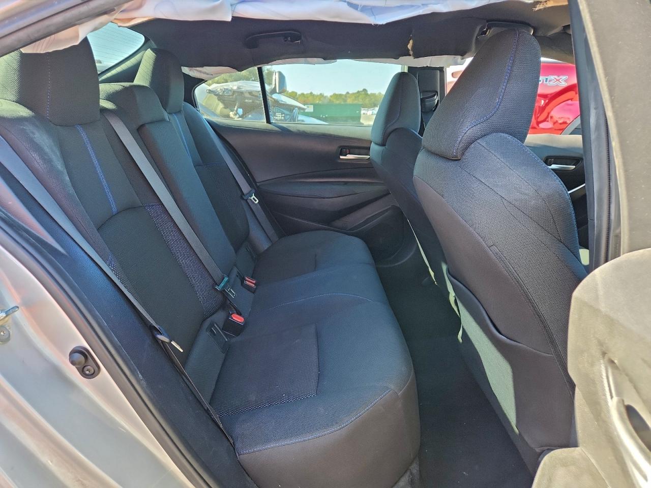 2020 TOYOTA COROLLA SE photo 9