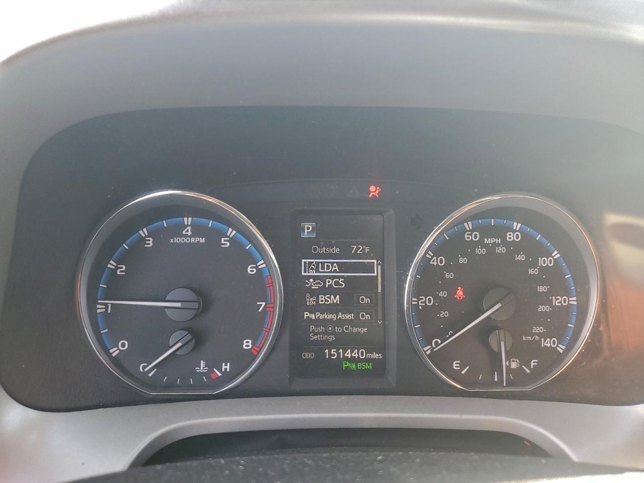 2018 TOYOTA RAV4 LIMITED photo 9