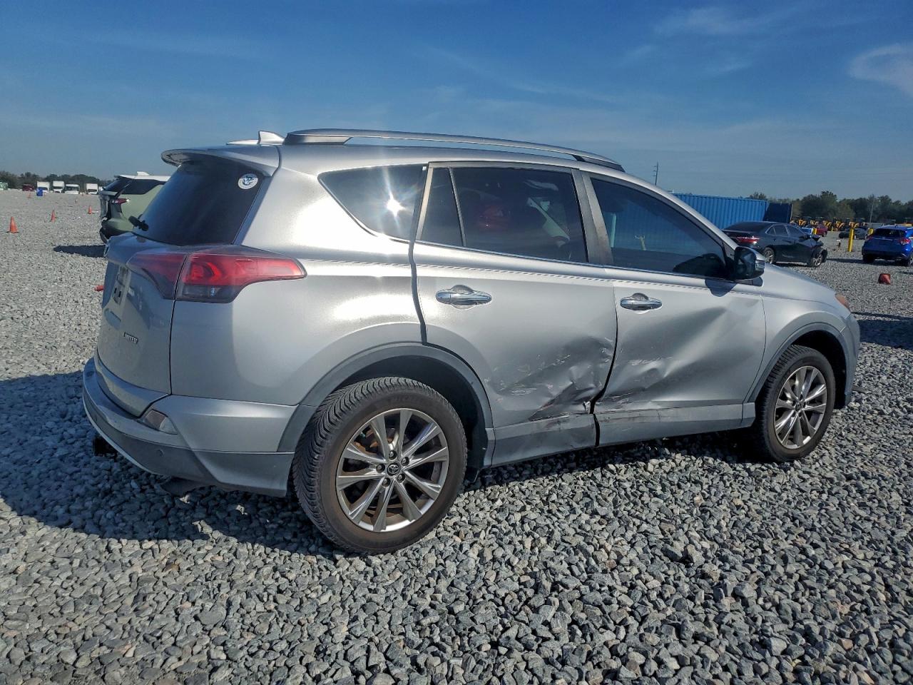 2018 TOYOTA RAV4 LIMITED photo 3